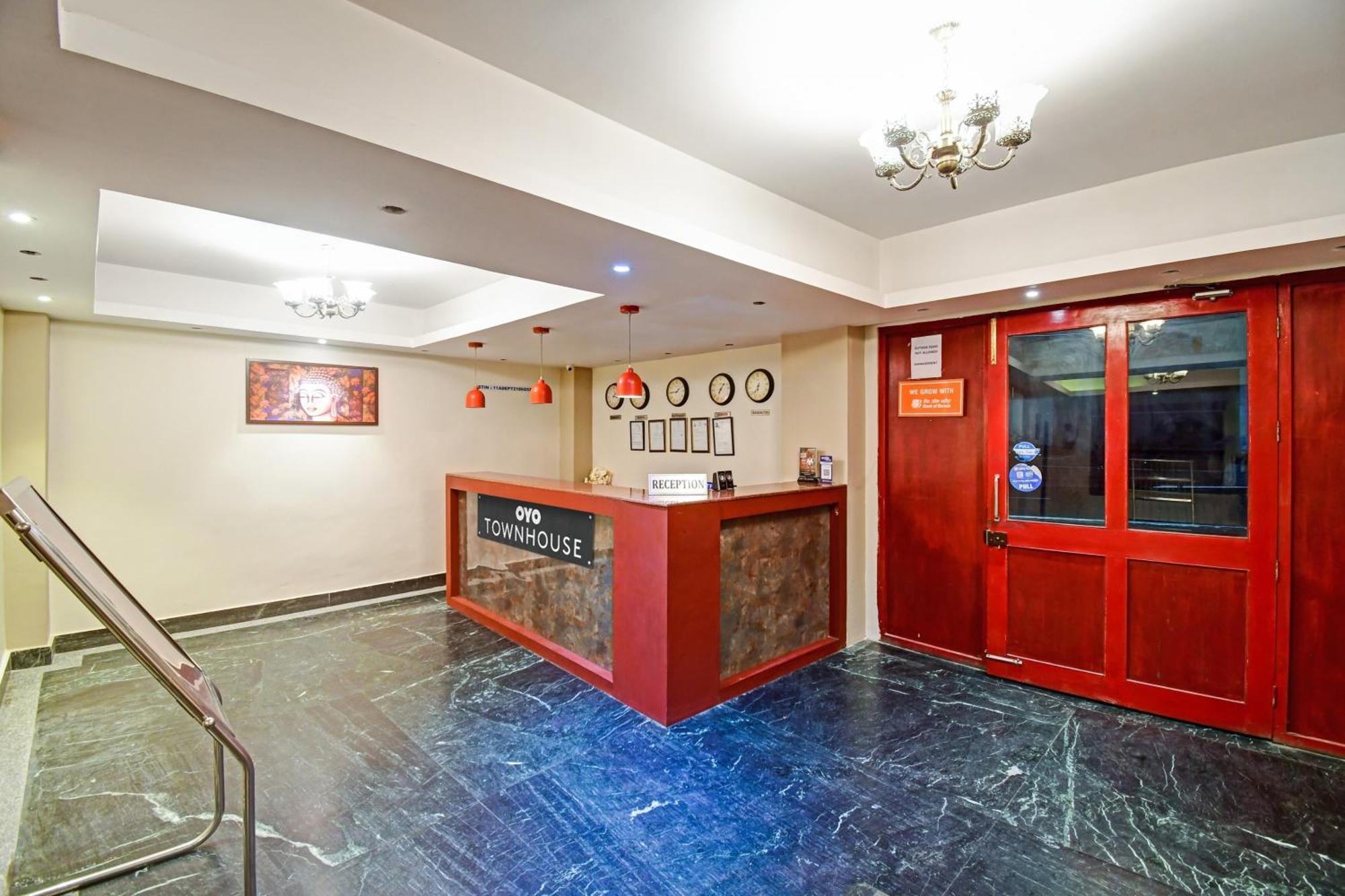 Townhouse Mansarovar Hotel Gangtok Buitenkant foto